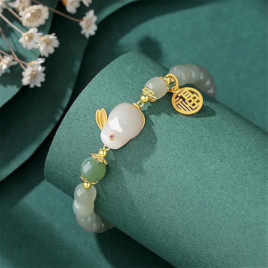 T60P-Jade Beaded Bracelet with Decorative Charm