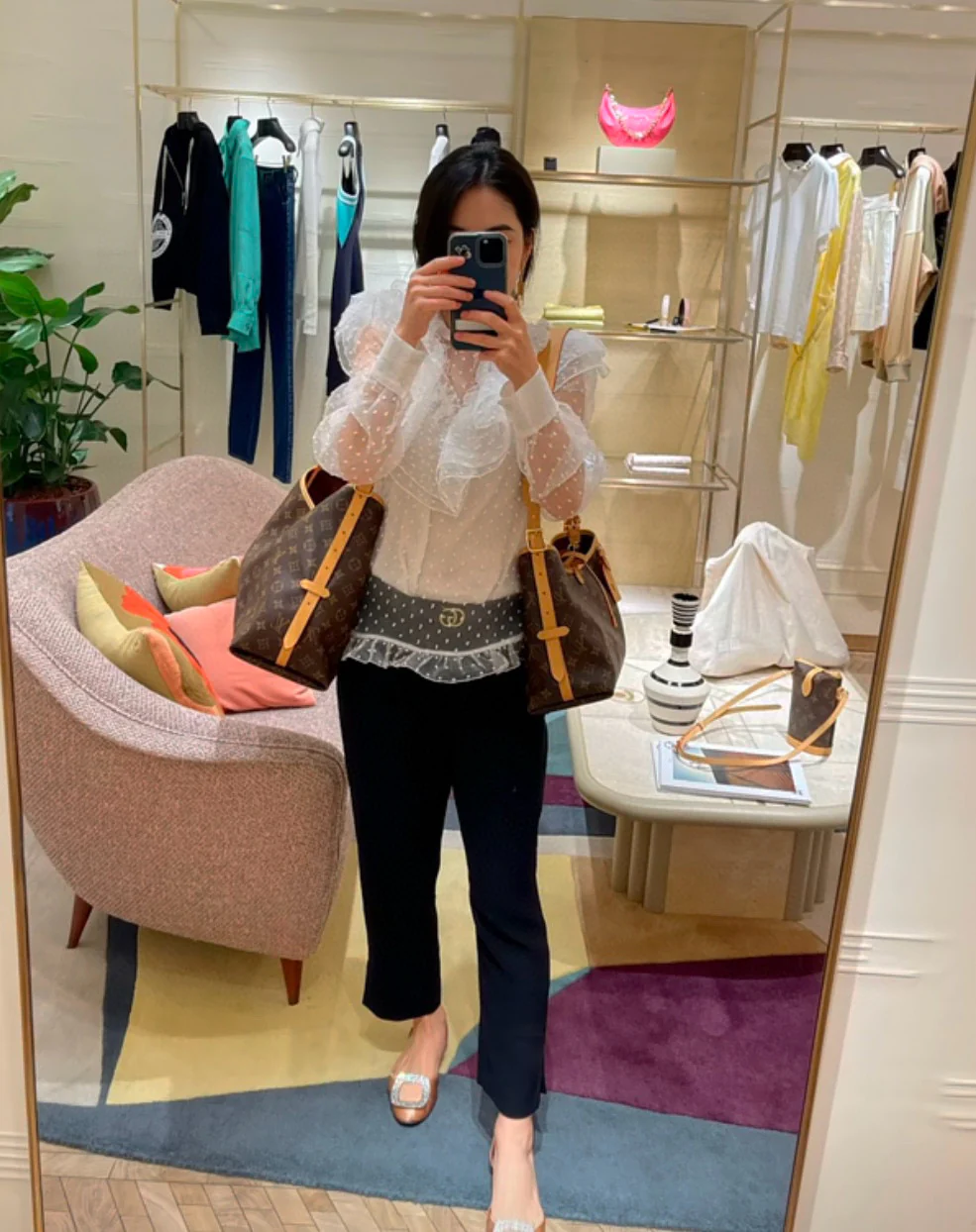 Louis New Shopping bag