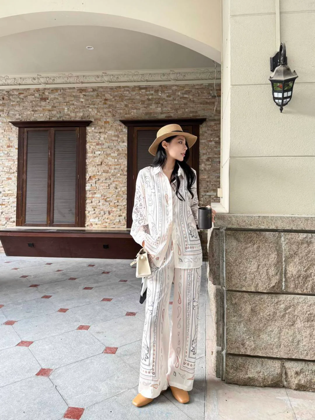 Herm NEW print silk shirt