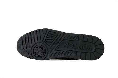 Pkkicks God Batch Louis Vuitton Sneakers Black rivets (NFC)