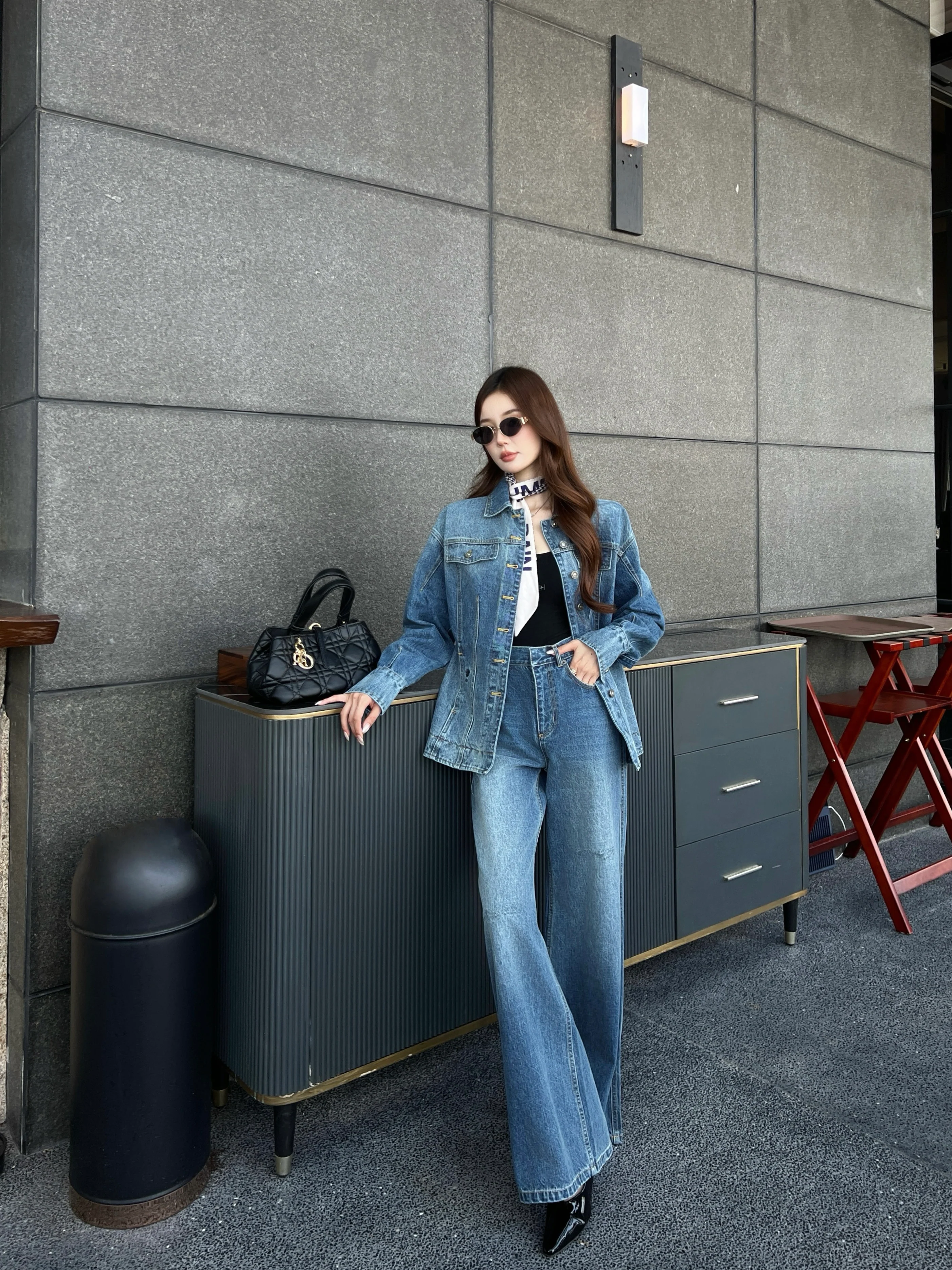 CD NEW straight jeans