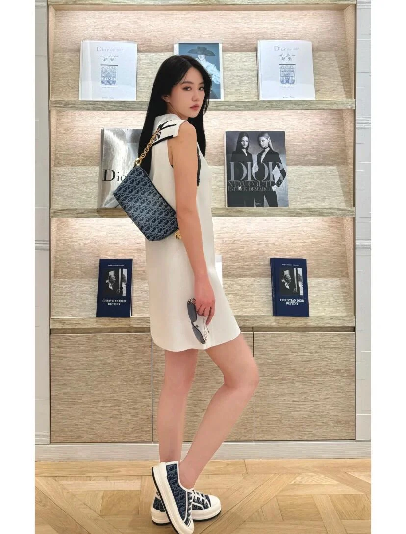 CD new single shoulder bag