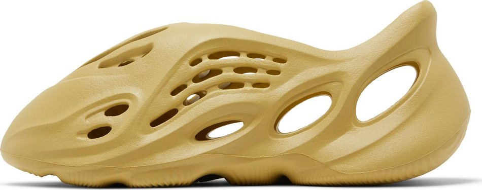 Yeezy Foam Runner 'Sulfur' GV6775