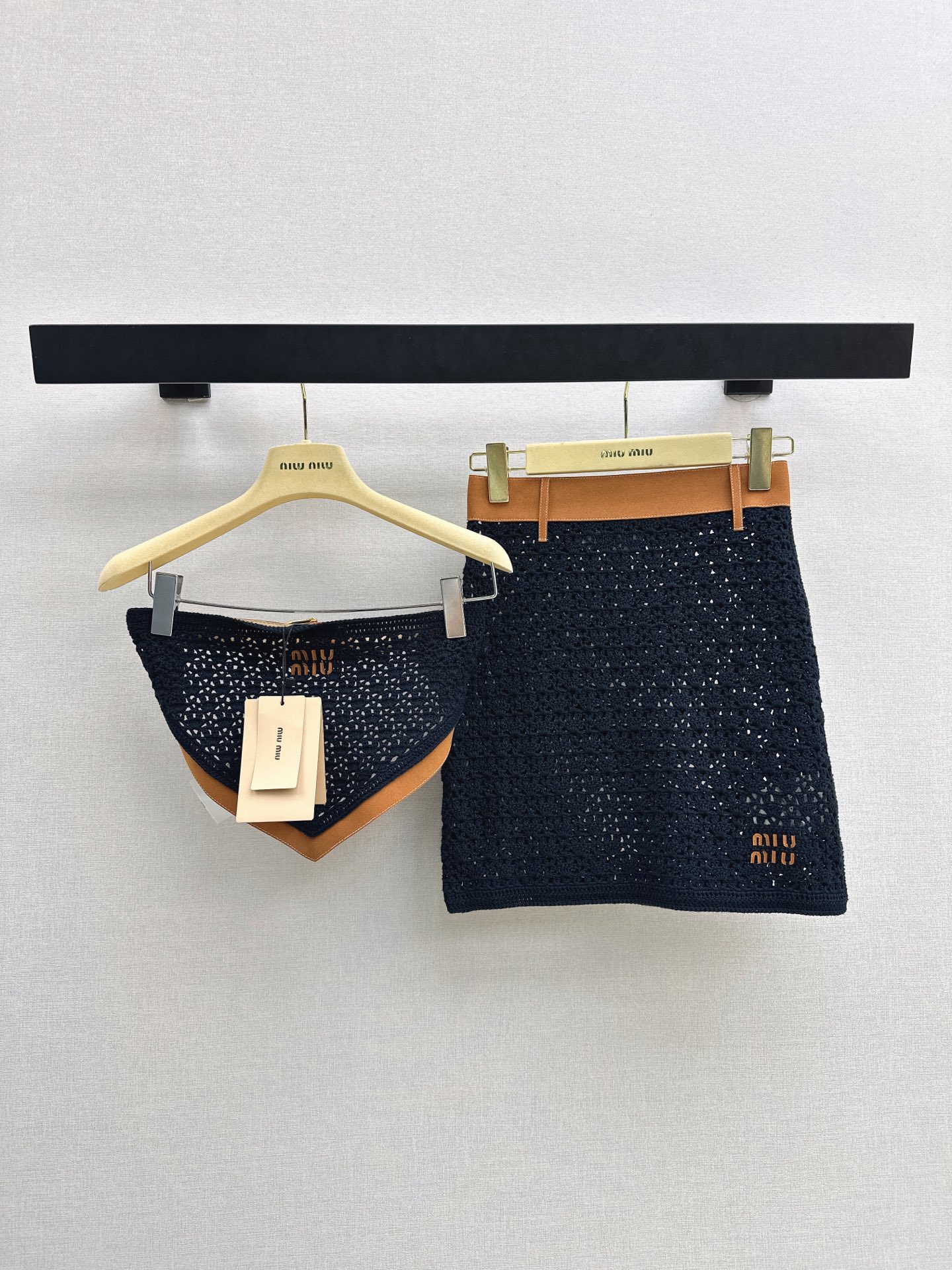 Miu New Knitted Hollow-Out Set