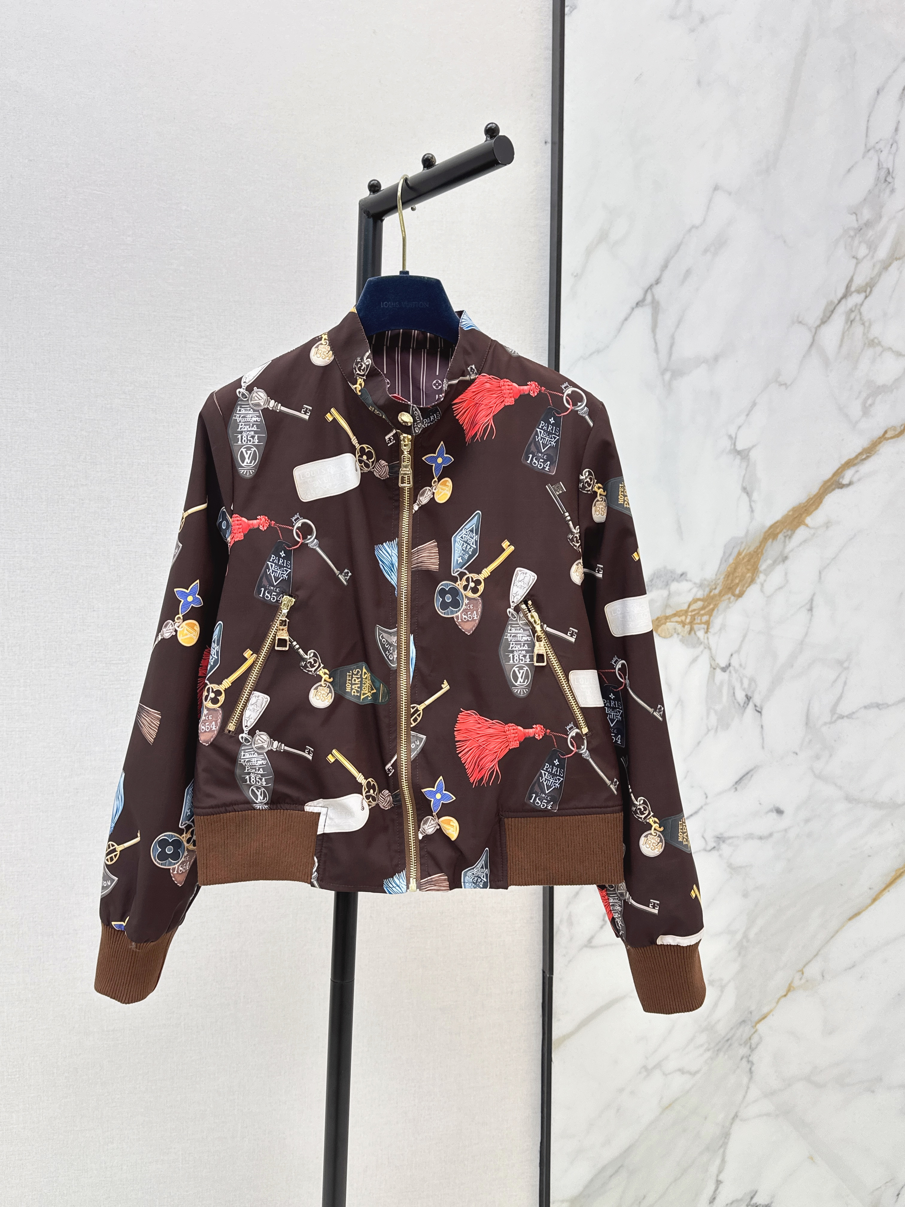 Louis New printed reversible jacket