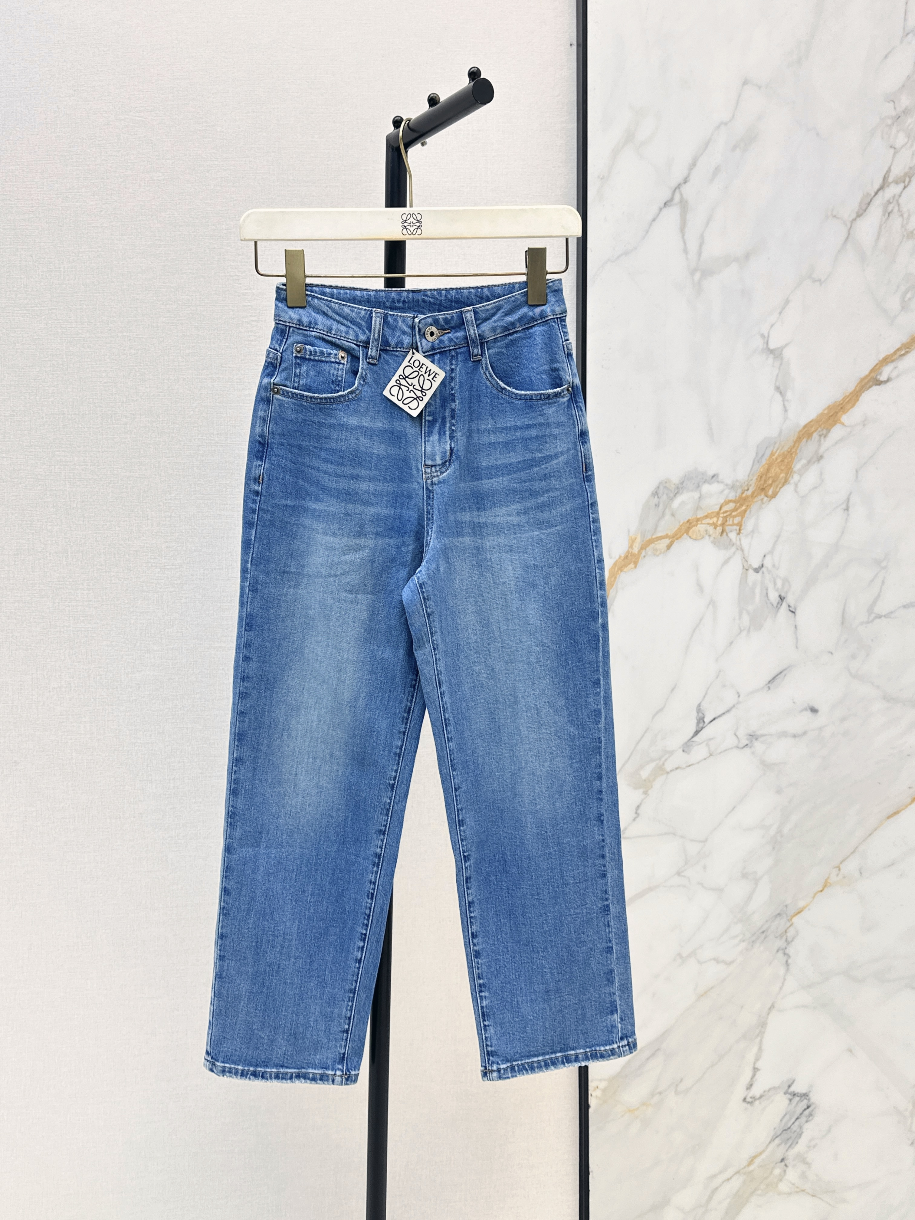 Loe New embroidered jeans