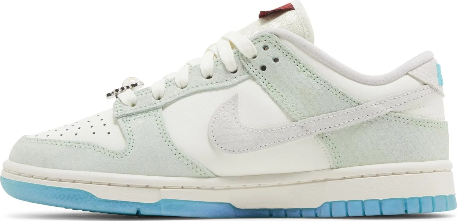 Wmns Dunk Low LX 'Year of the Dragon' FZ5065-111