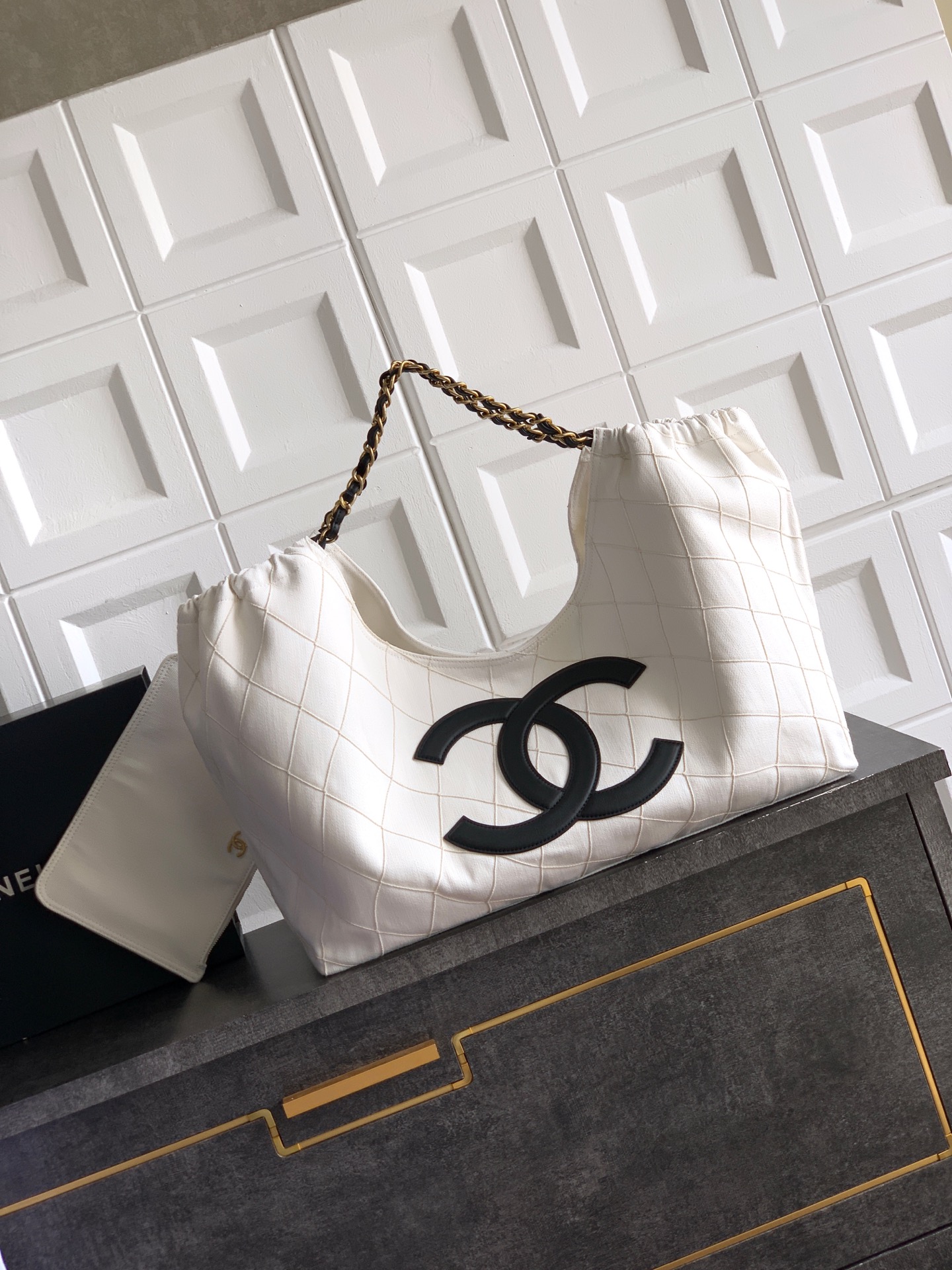 Chan New Canvas beach bag