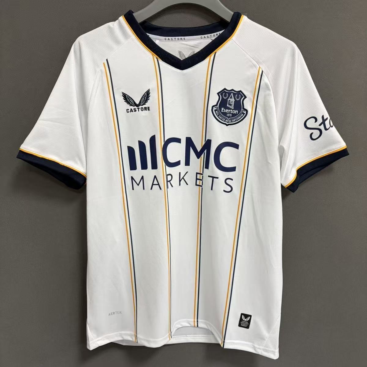 Everton 26-27 away fan version