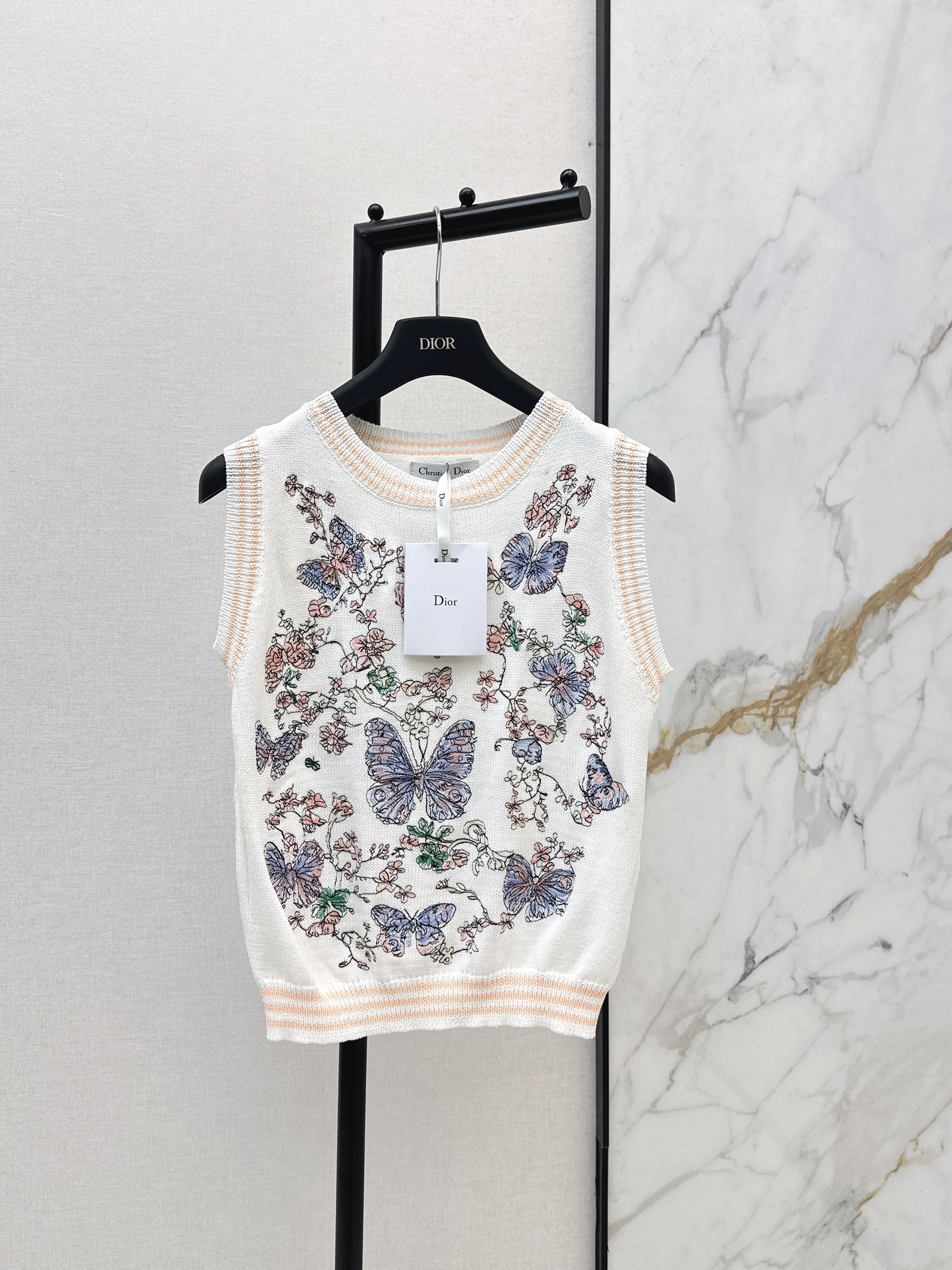 CD New embroidery vest