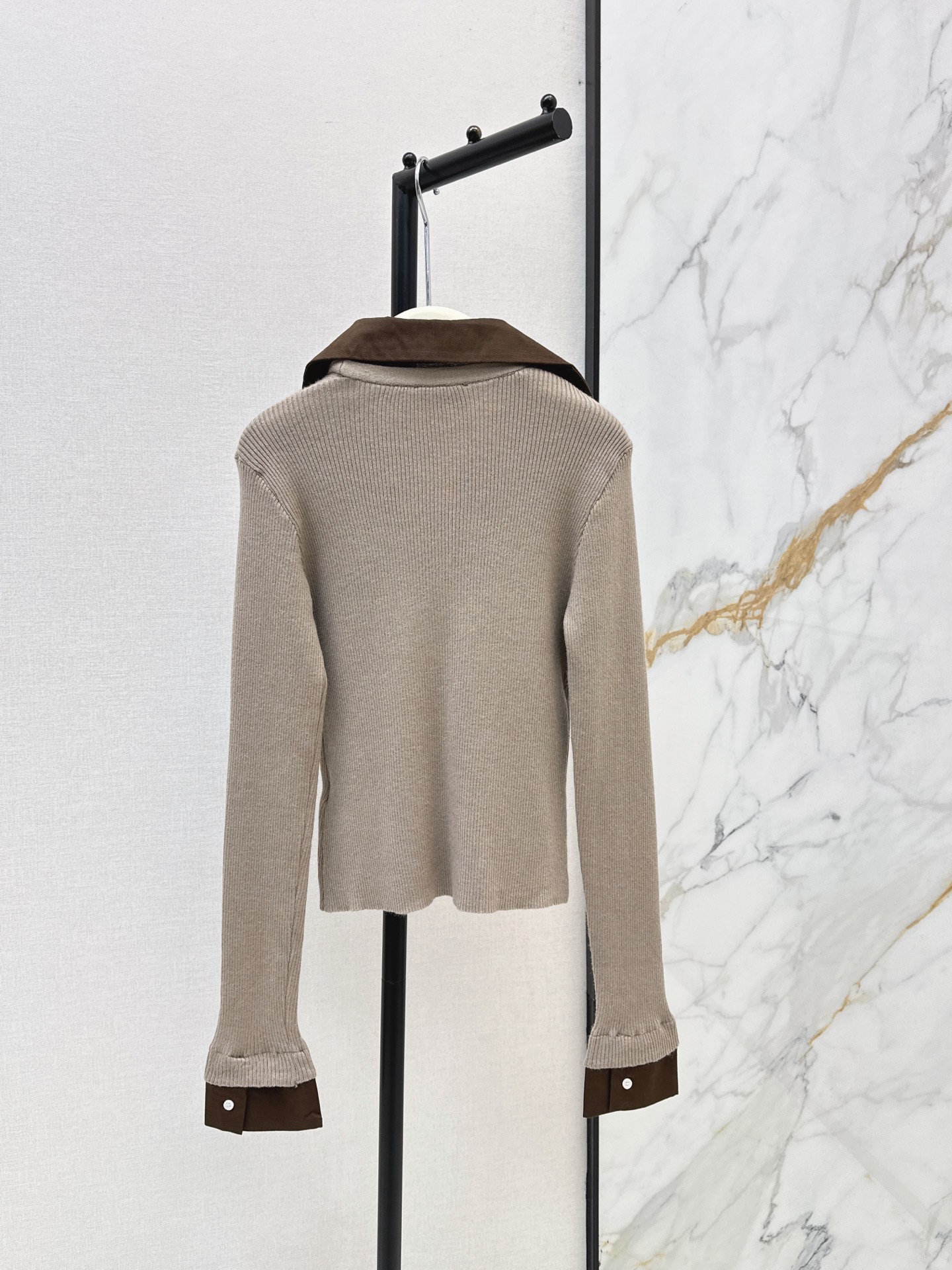 Ral New Fake two-piece knitted cardigan