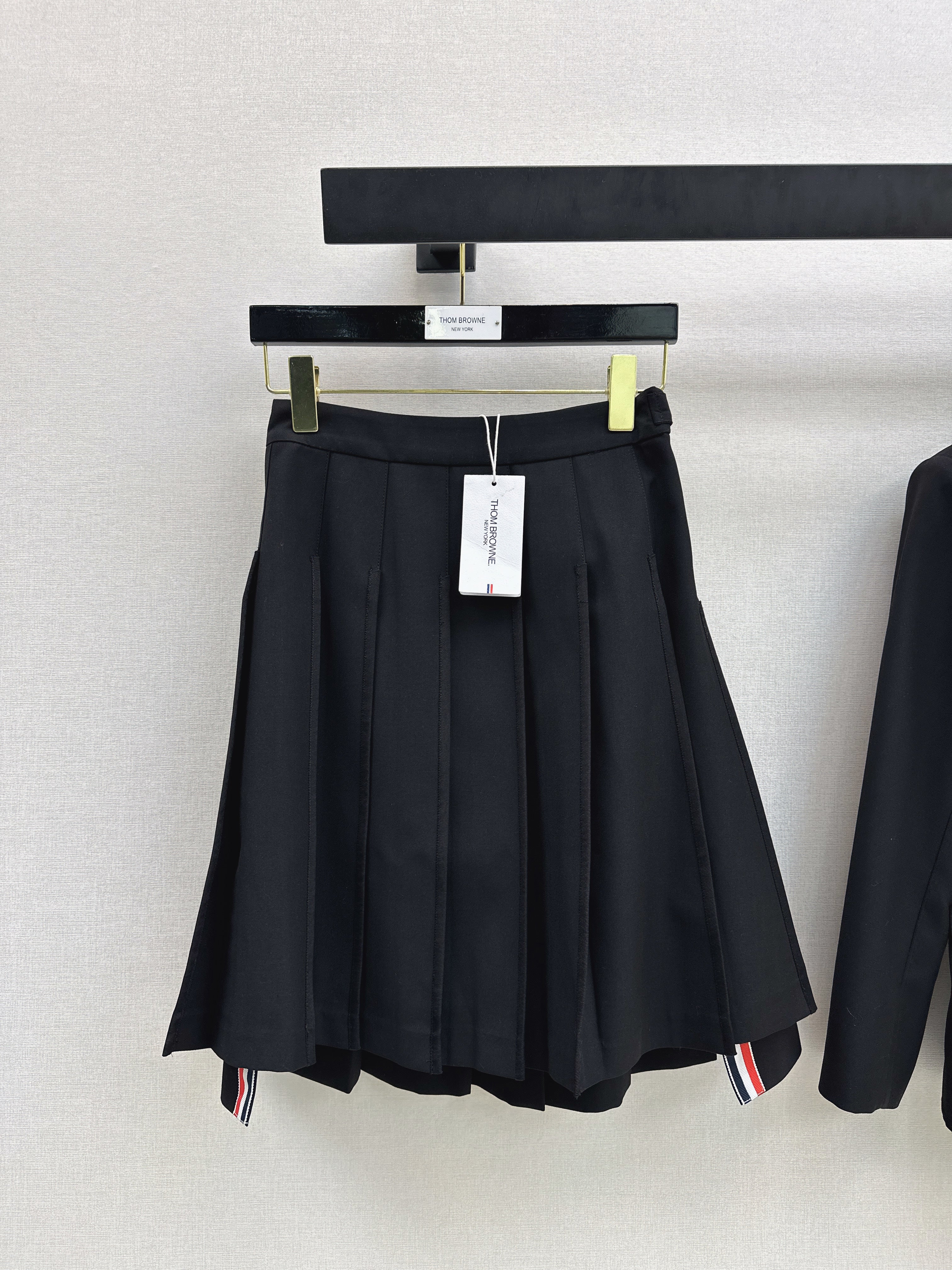 Thom NEW pleated skirts