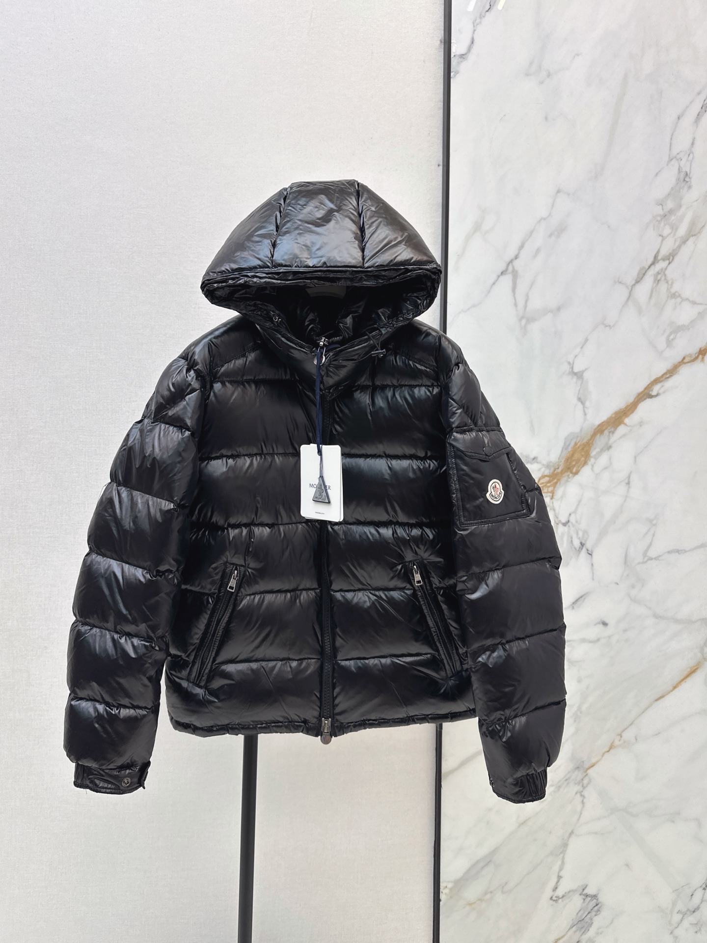 Monc New Hooded down jacket