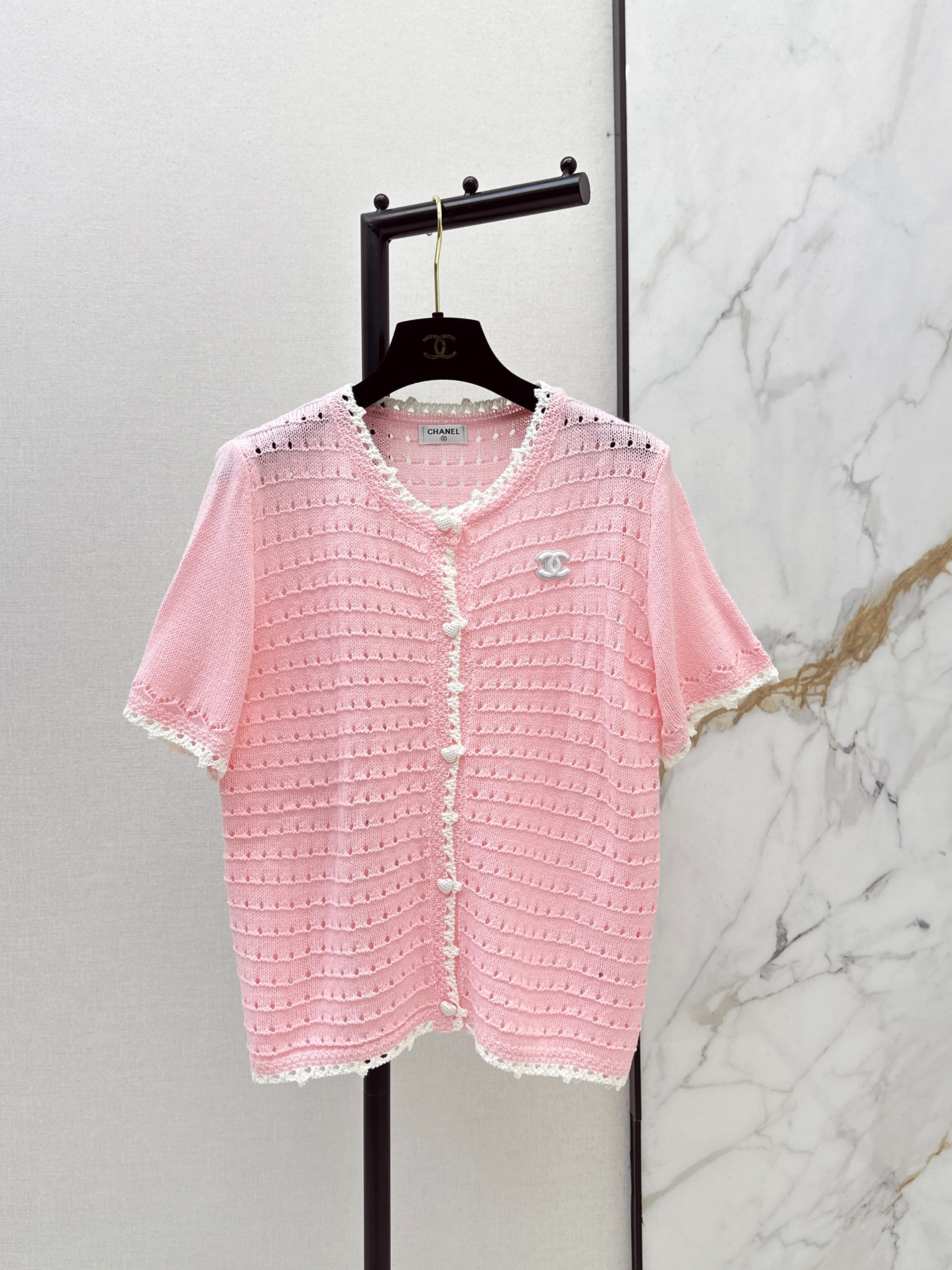 Chan NEW short sleeve knitwear