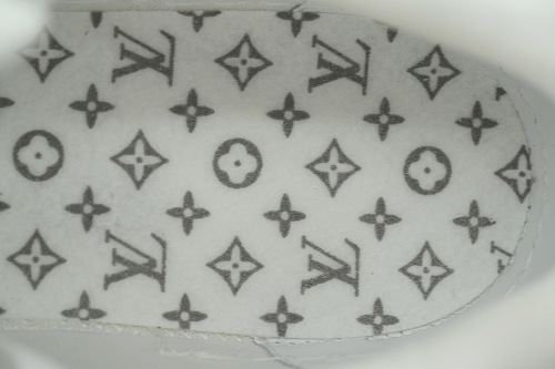 Pkkicks God Batch Louis Vuitton Sneakers White rivets (NFC)