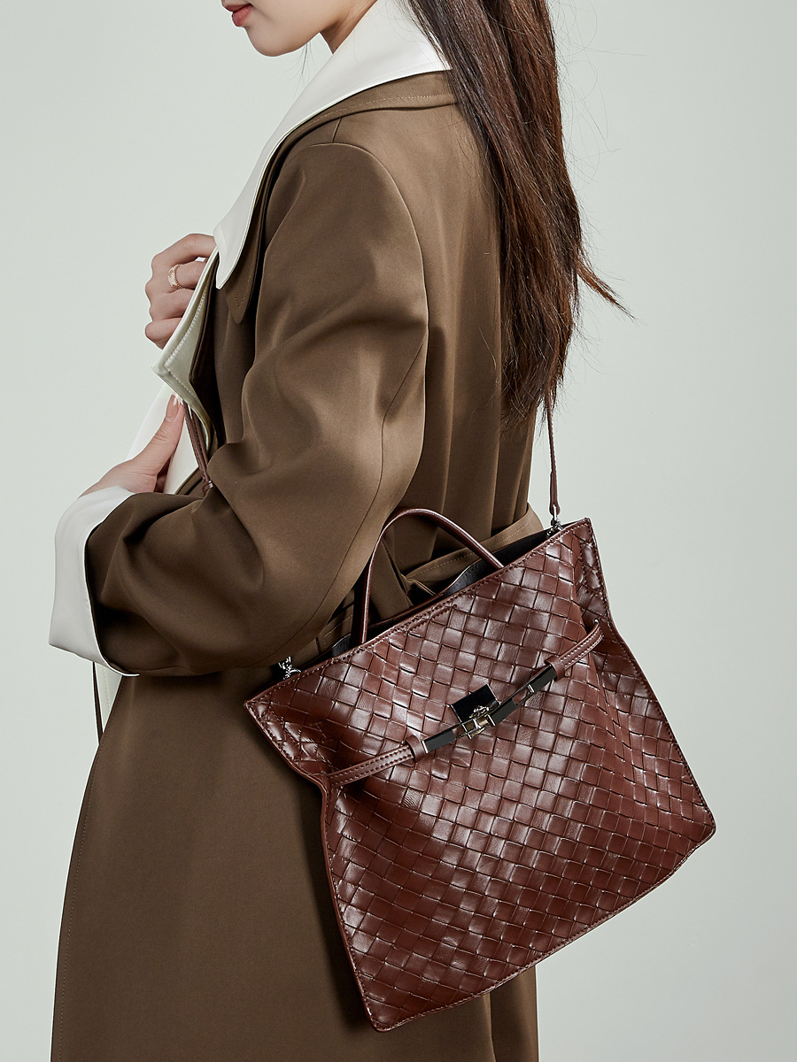 Luxury Woven Leather Tote Bag for Women