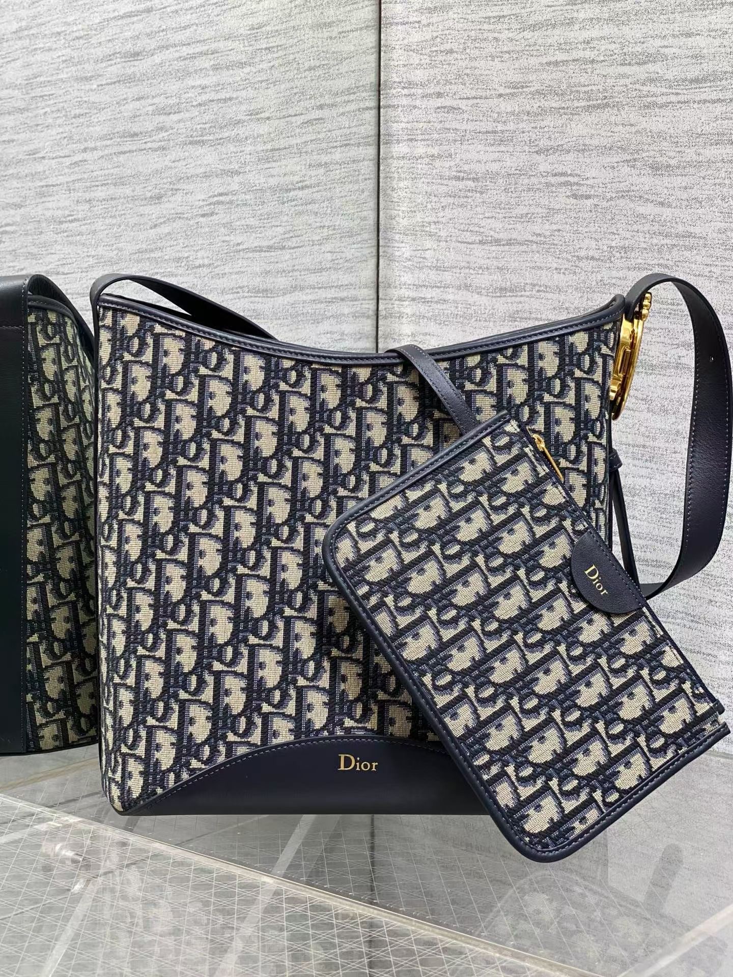 CD New   handbag