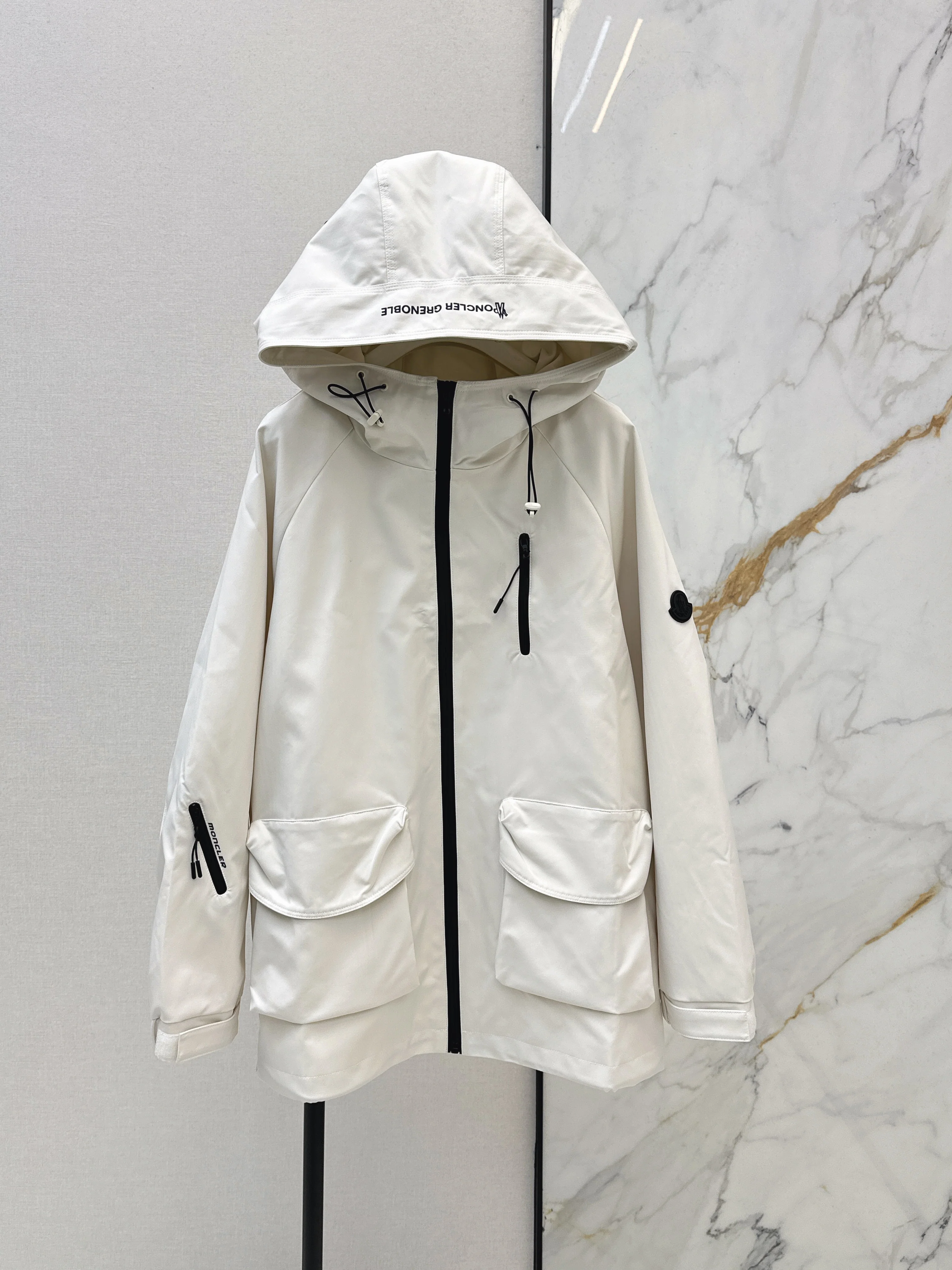 Monc NEW hooded windbreaker