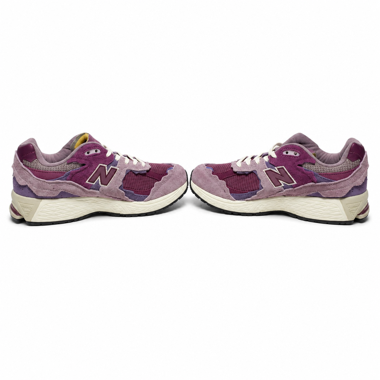 New Balance 2002R 