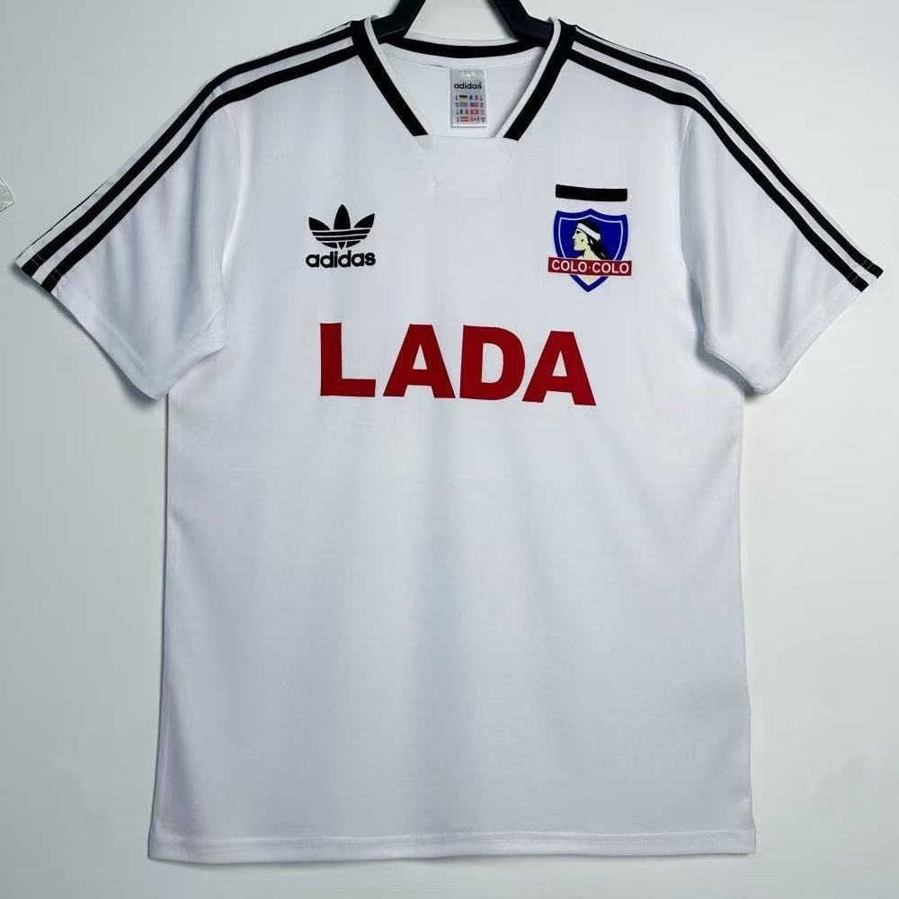 Colo Colo 1991 home white retro