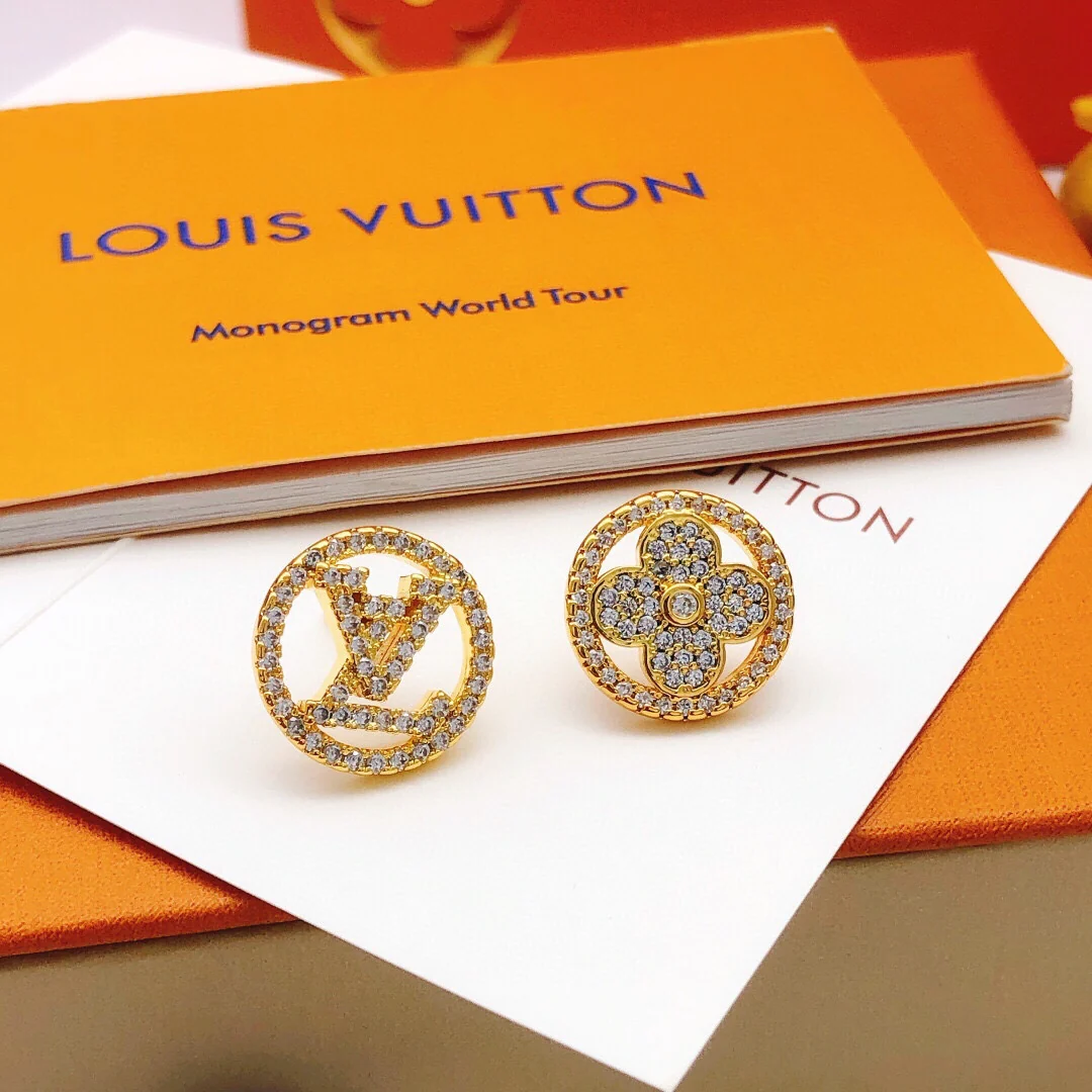 Louis New Round stud earrings