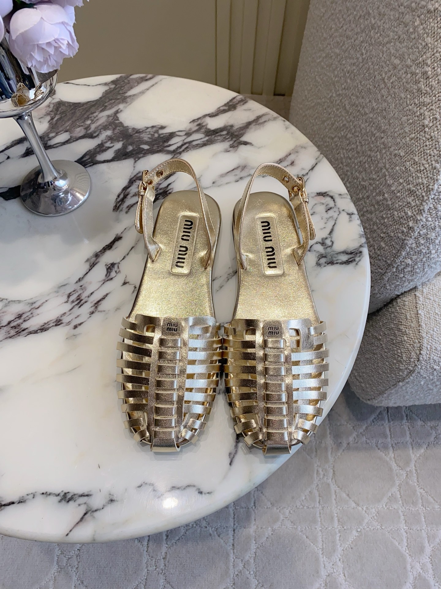 Miu New Flat Roman sandals
