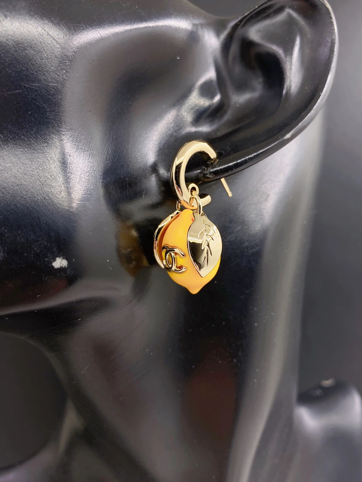 Chan New Yellow Lemon Ear Hook