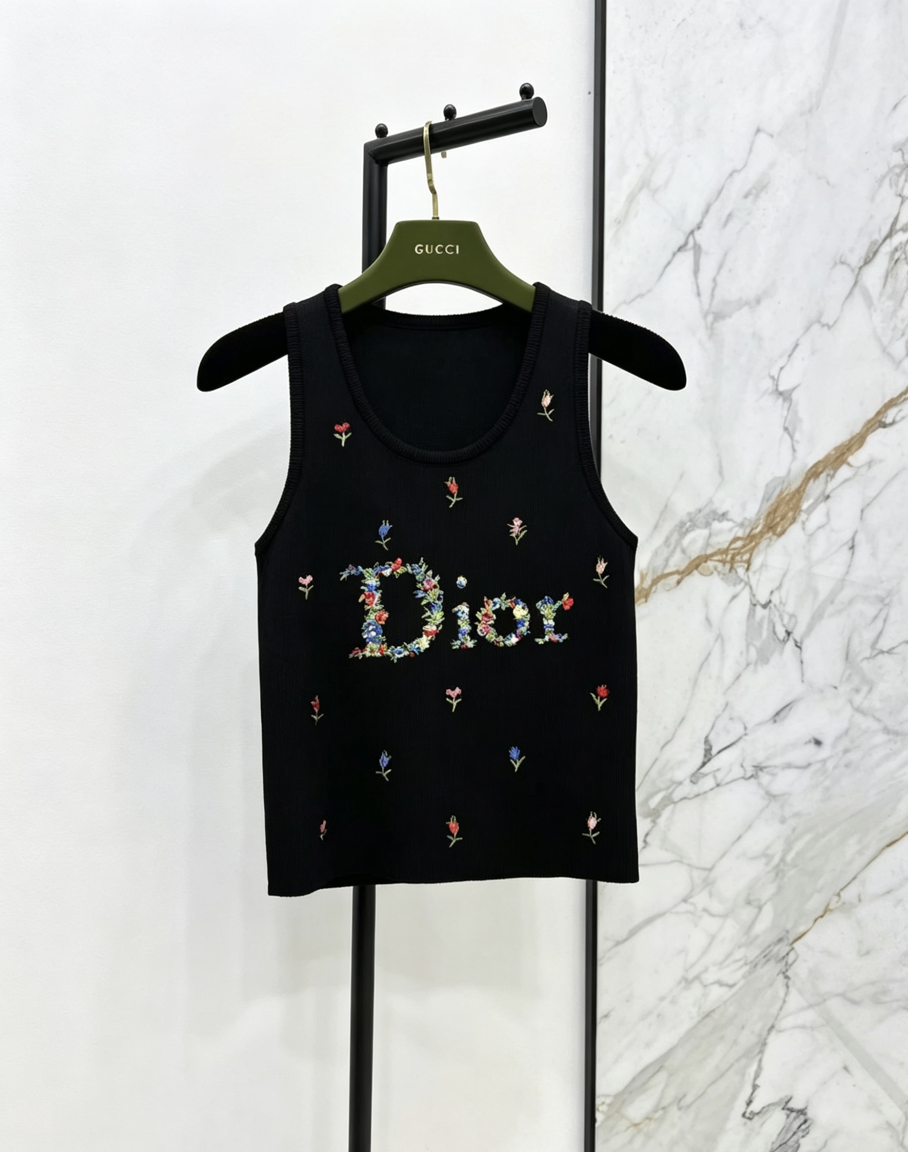 CD New embroidery knit vest