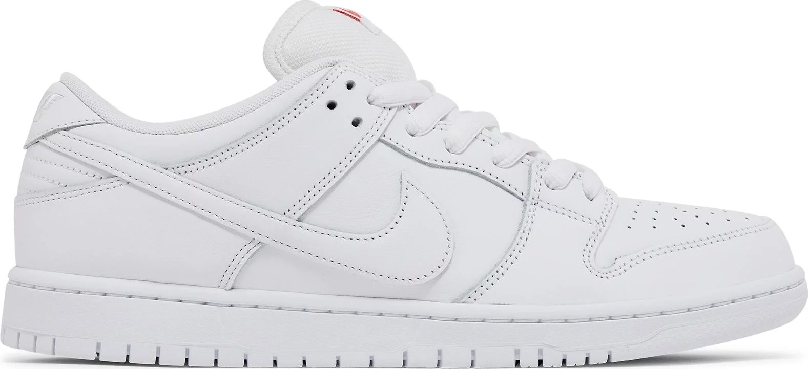 Dunk Low Pro SB 'Triple White' FJ1674-100
