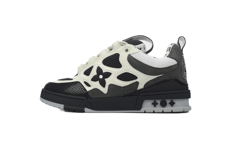 Pkkicks God Batch LOUIS VUITTON Leather lace up Fashionable Board Shoes Black Gray 1AC52M