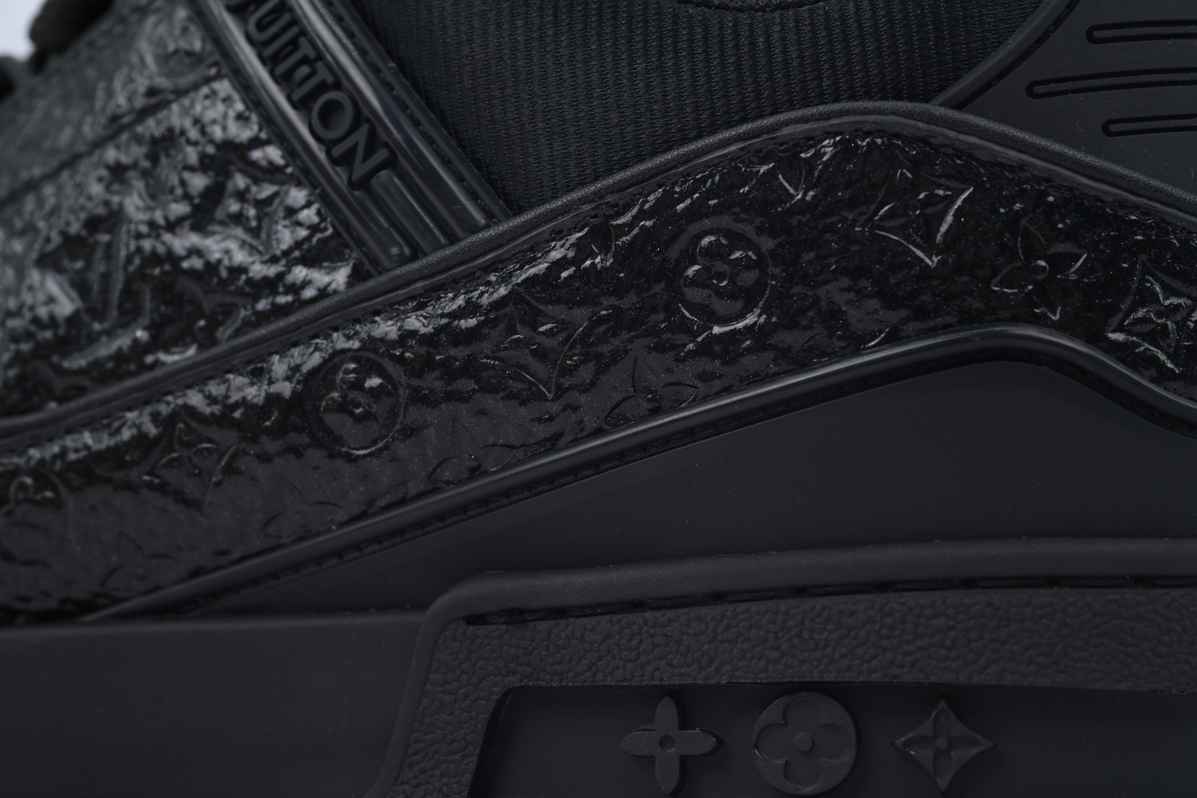 Pkkicks God Batch Louis Vuitton Black Lychee Patent Leather