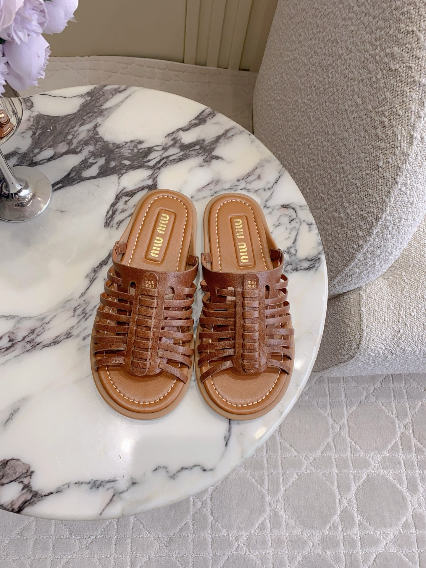 Miu New Flat Roman sandals
