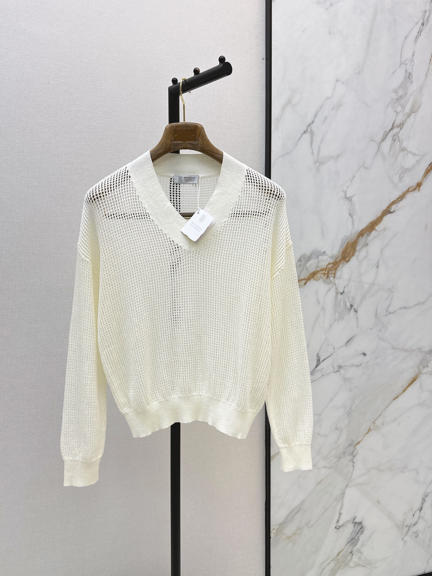 Brun New hollow knitwear