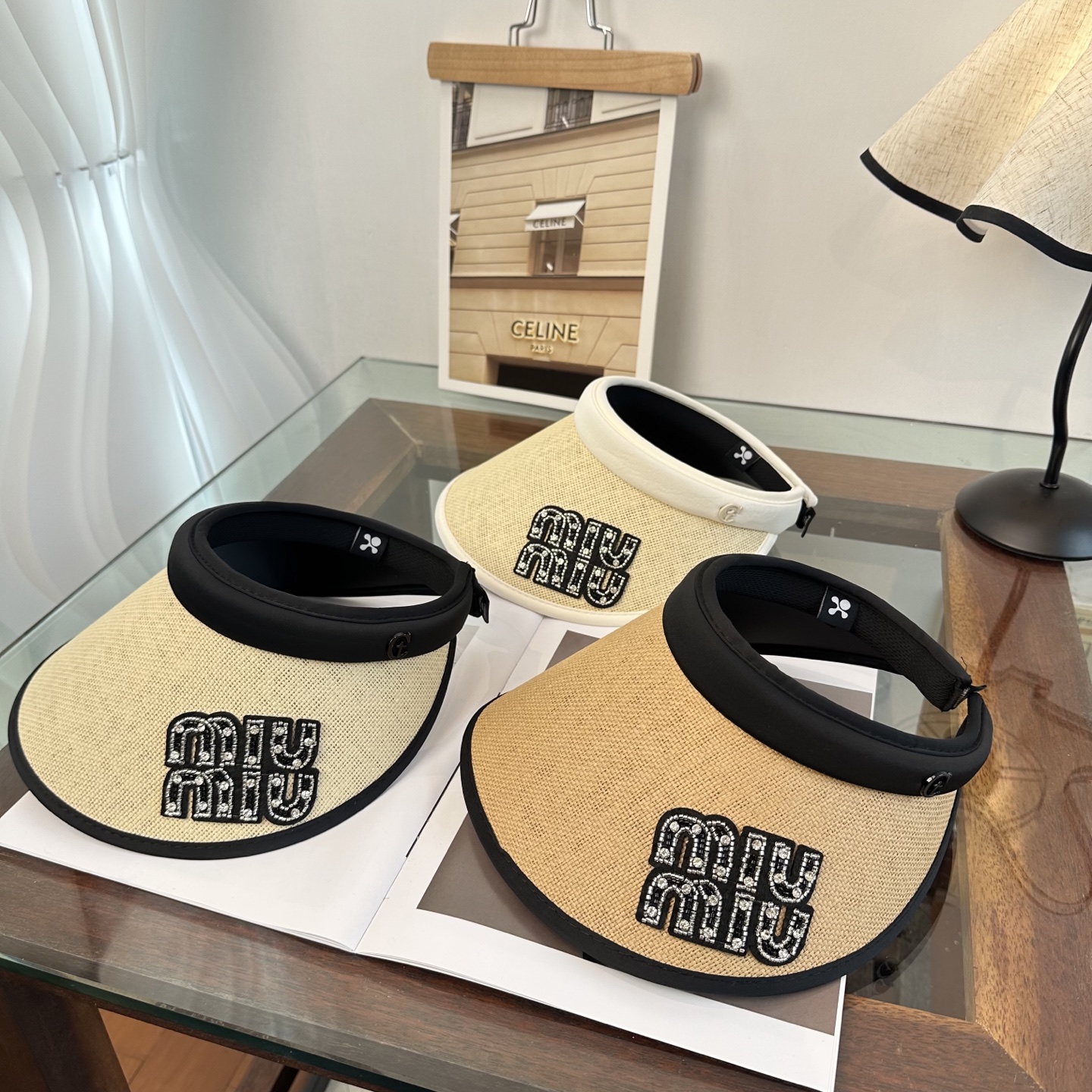 Miu New topless hat