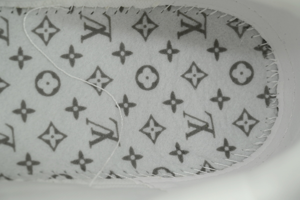 Pkkicks God Batch LOUIS VUITTON All White