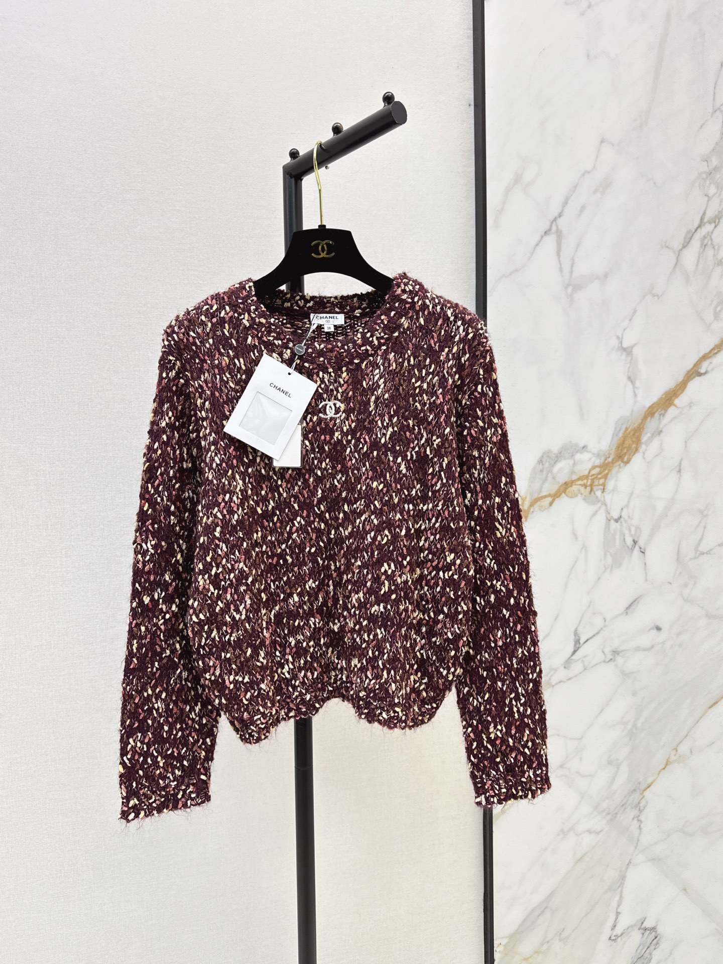 Chan New Floral yarn sweater
