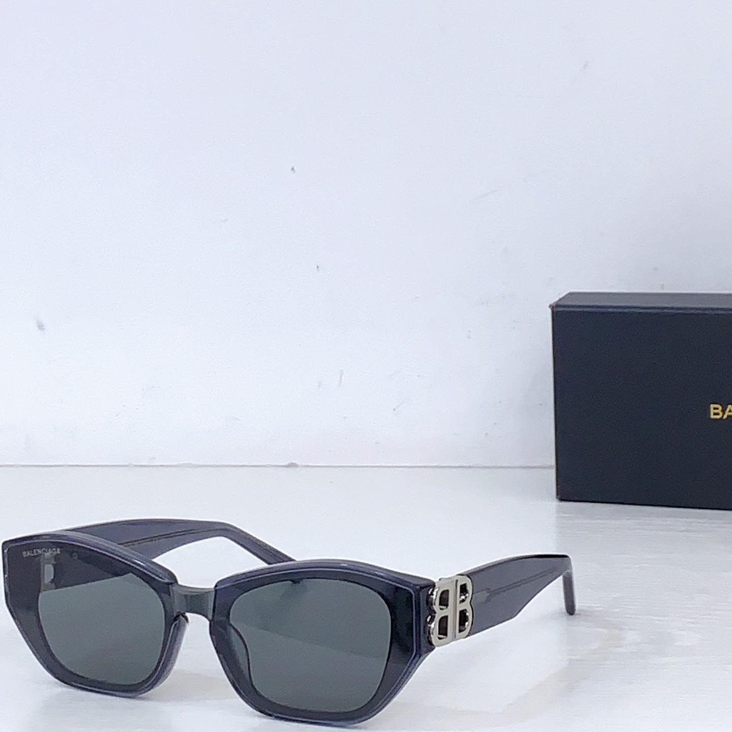 Bur New Sunglasses