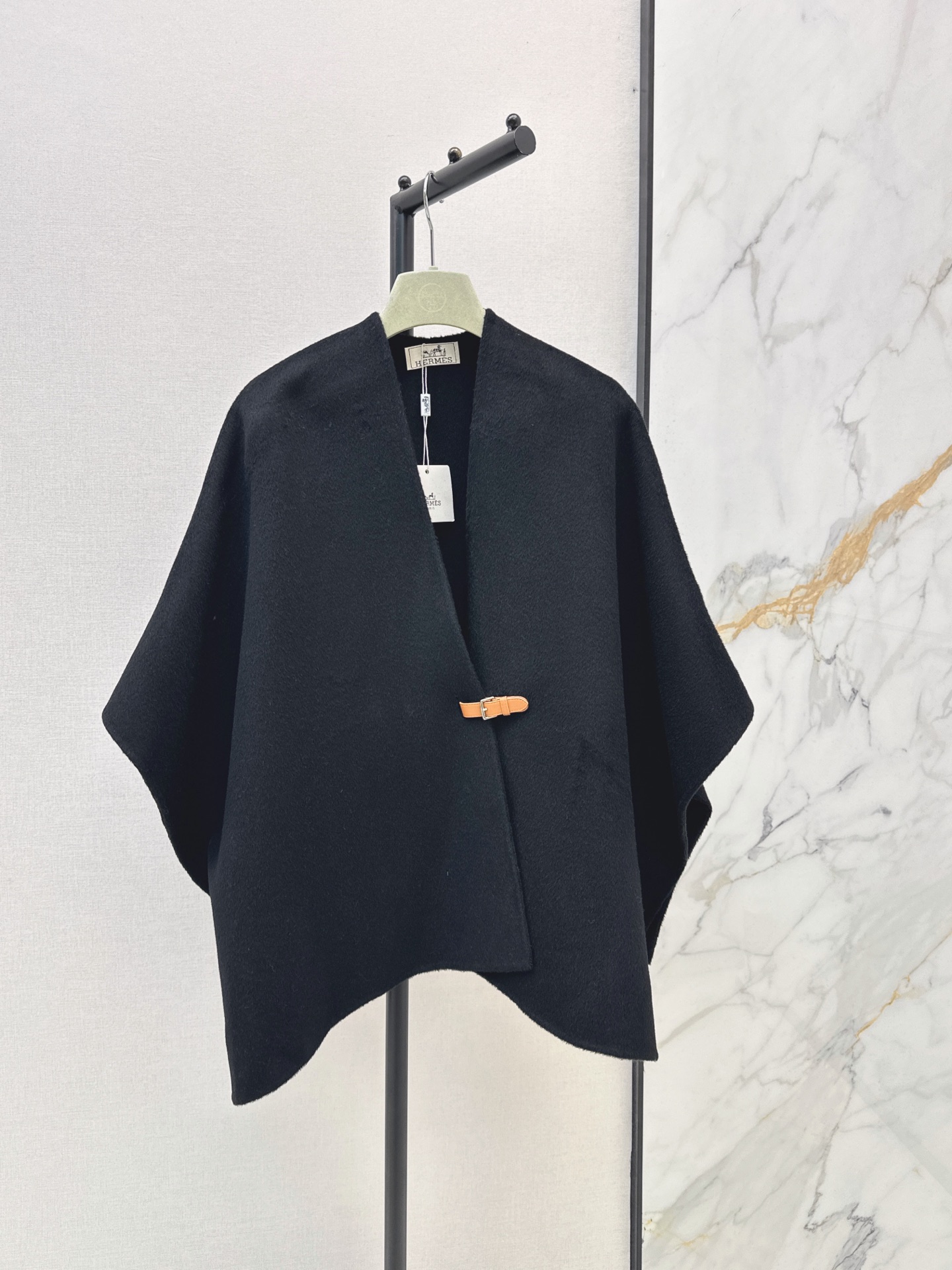 Herm New Cape coat