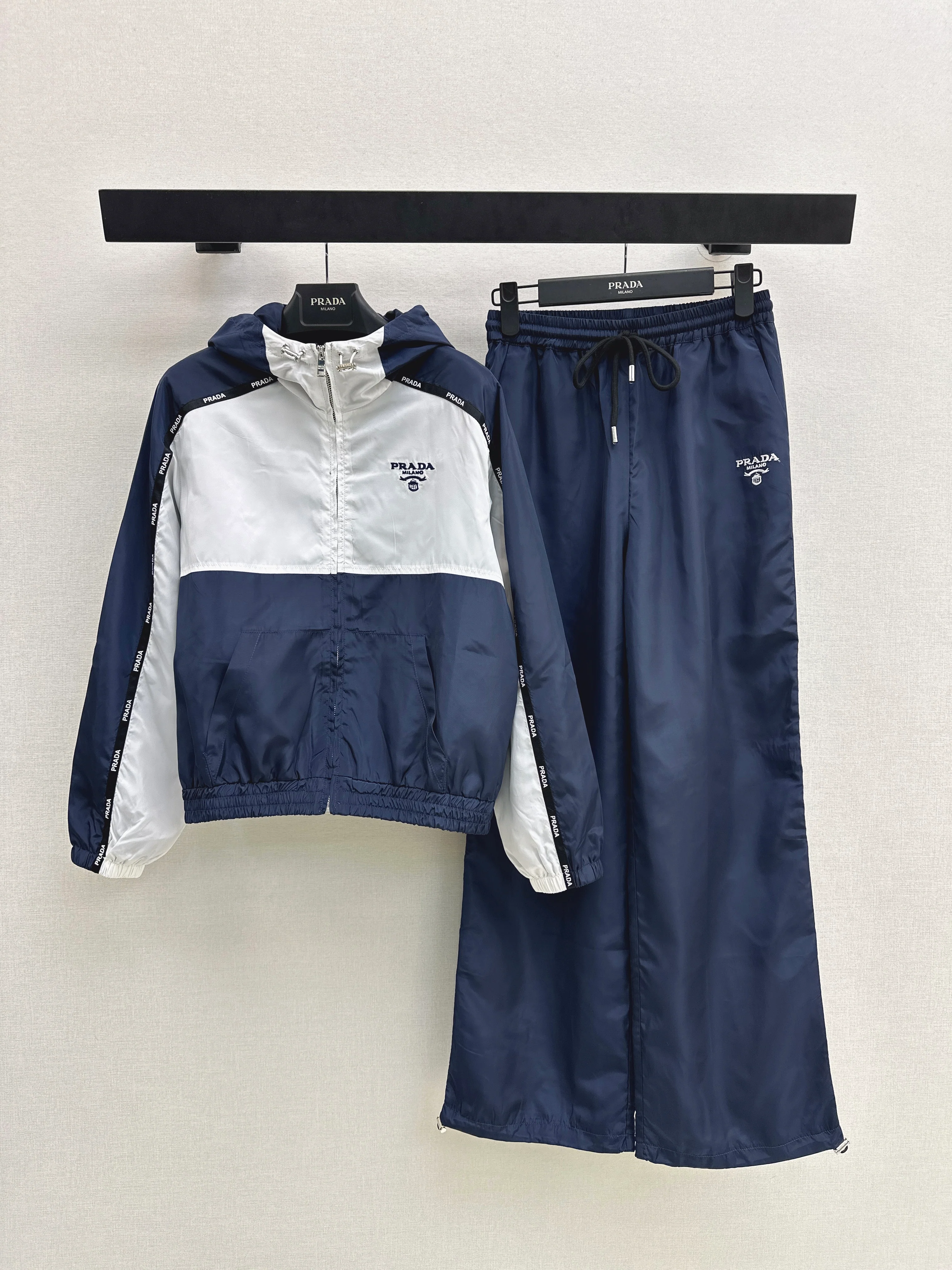 Pra NEW outfit sets