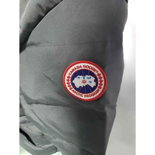 Canada Goose Red Label Wyndham Parka gray