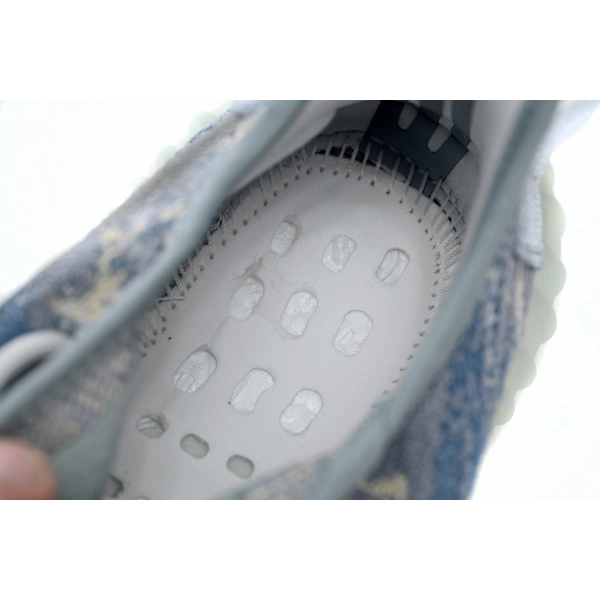 (OG) Fake Yeezy 350 V2 Sky Blue GW3375