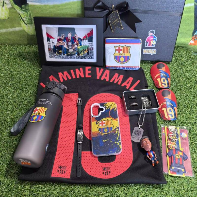 Lamine Yamal Barca Perfect Gift Bundle
