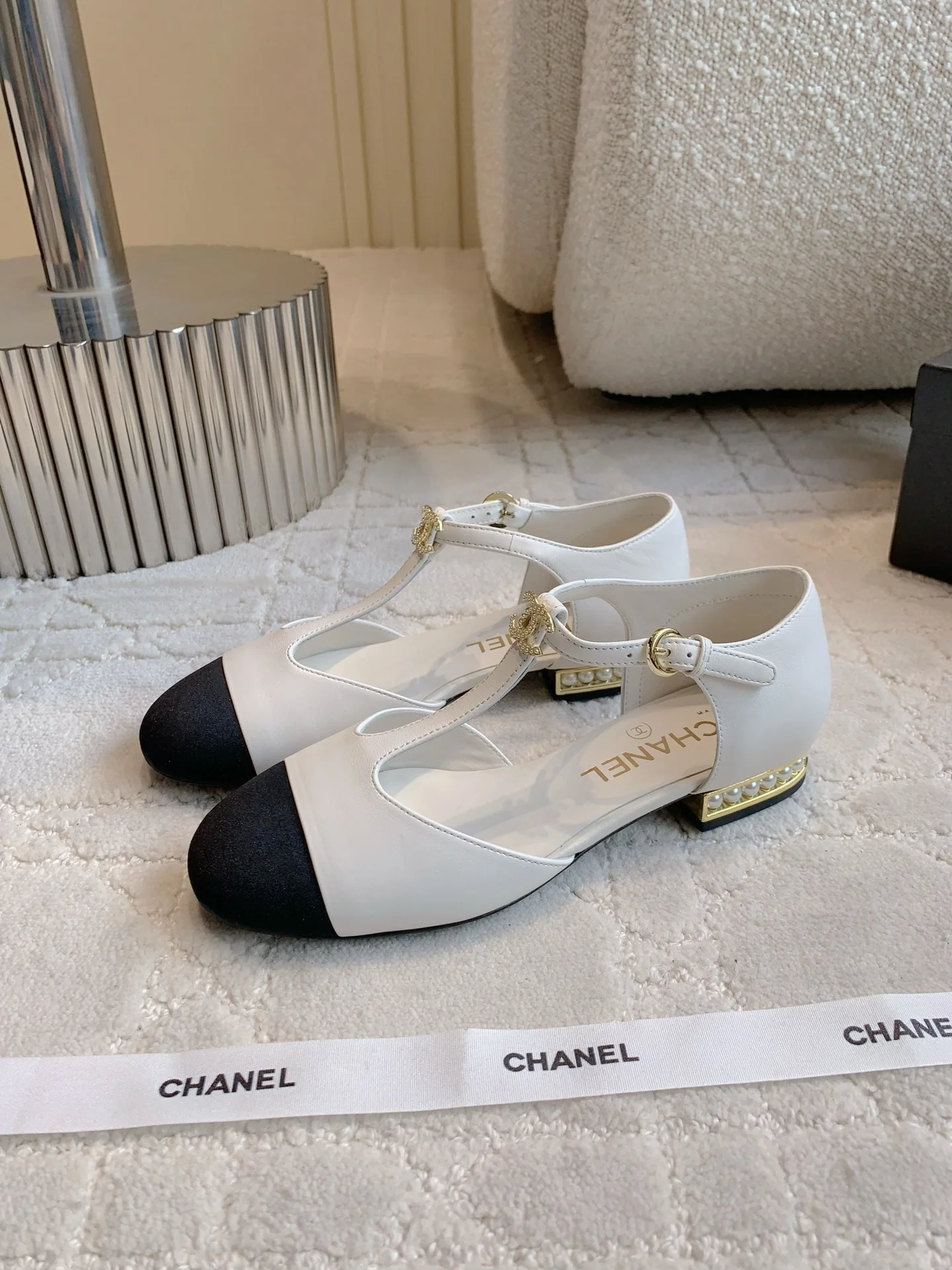 Chan New Mary Jane shoes