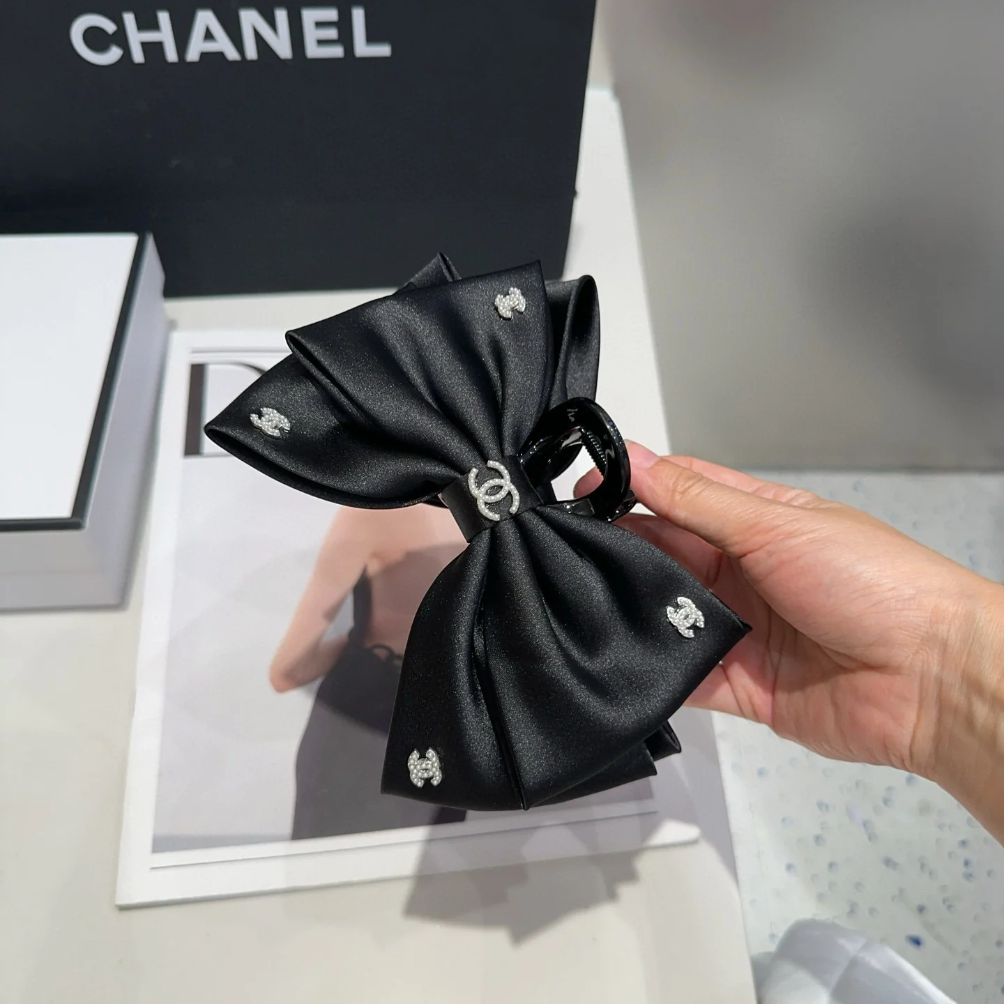 Chan  New Big gripper