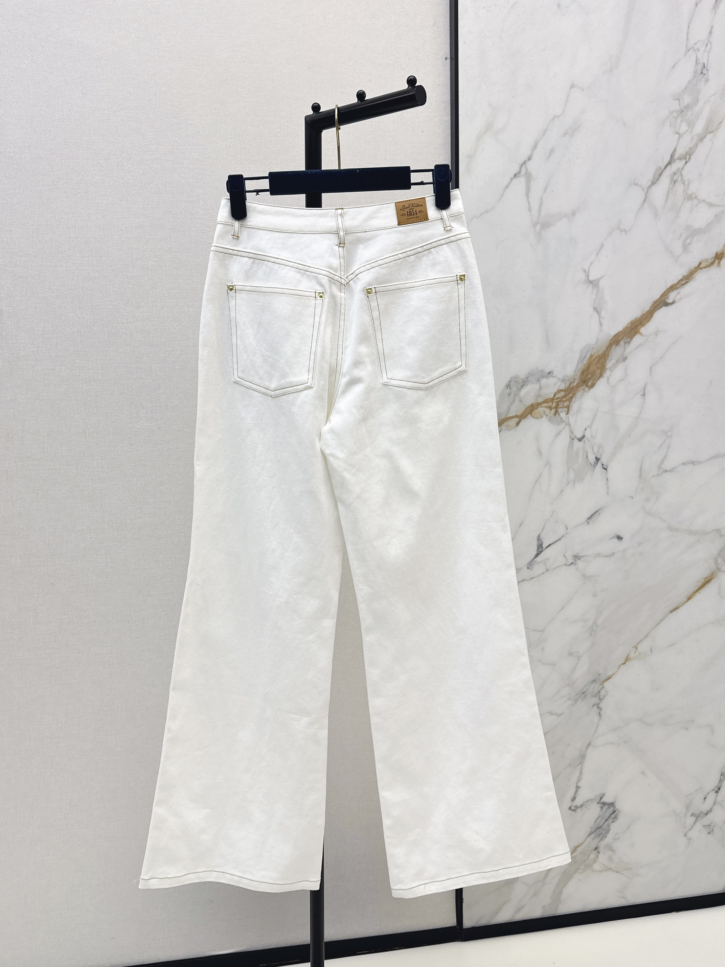 Loui New straight pants