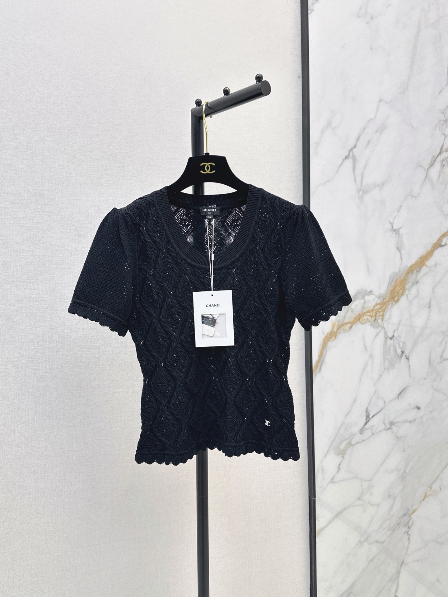 Chan New Knitted hollow knitwear
