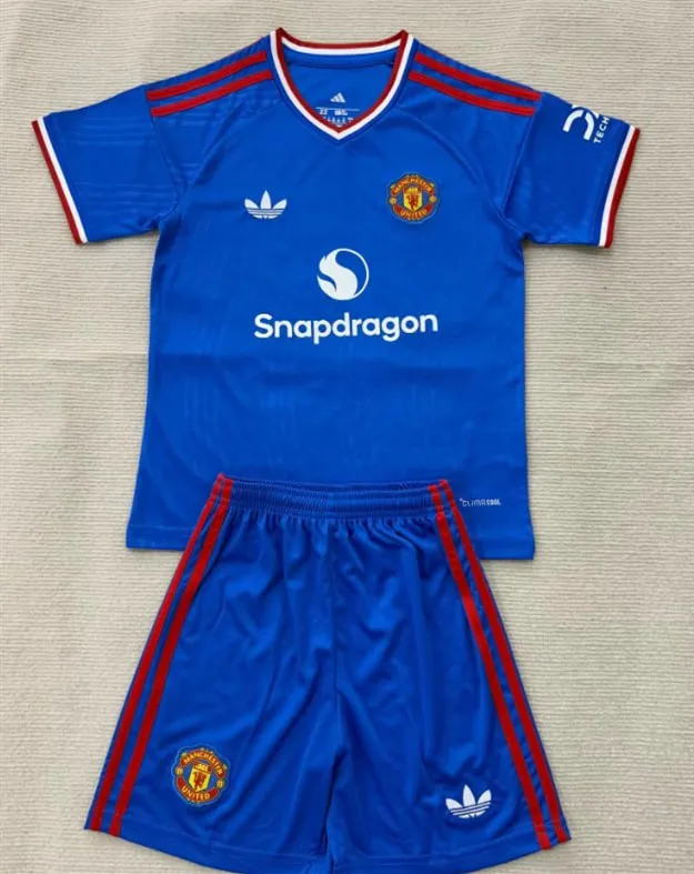 Kids Man Utd Away Suit & Socks 26/27
