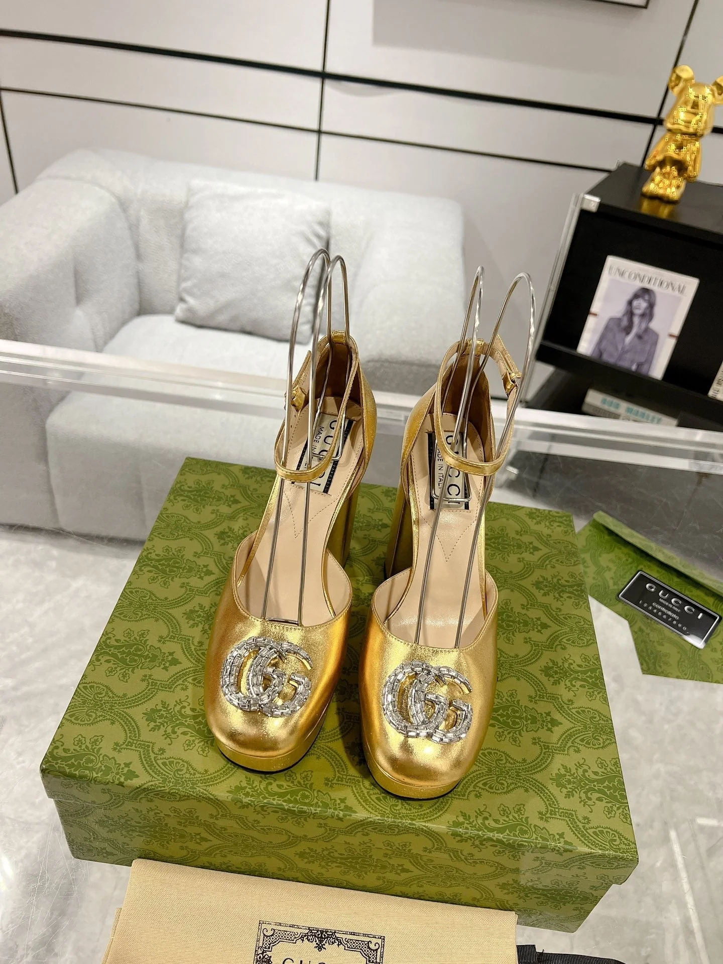 G* New high heels with crystal diamond double G buckle