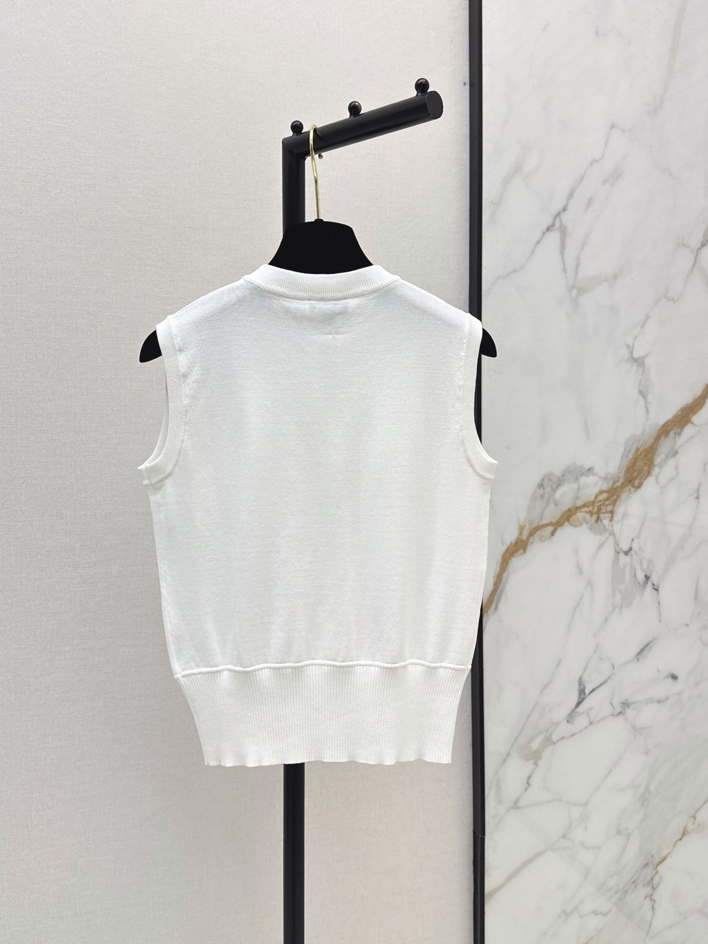 Chan New Knitted sleeveless vest