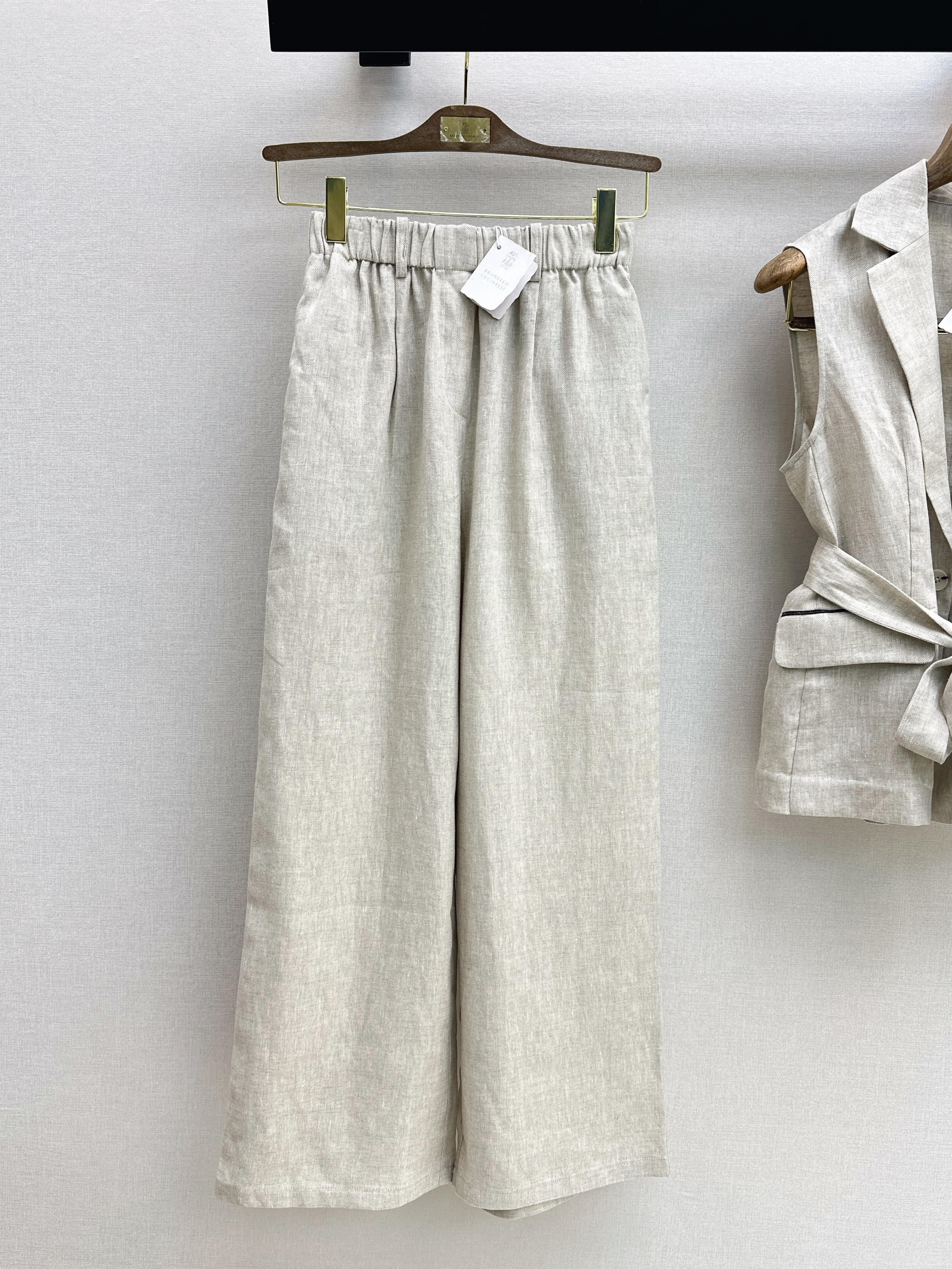 Brun New suit pants